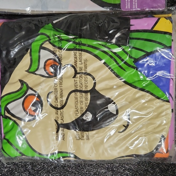 Two Halloween door covers, you get both! - Picture 4 of 5